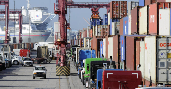 clogged-us.-supply-chains-lead-to-cargo-theft