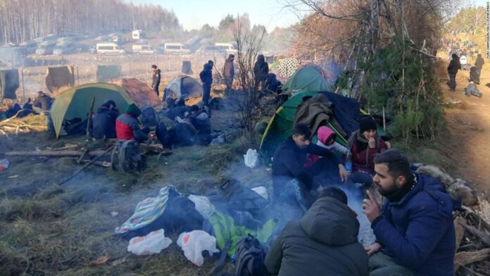 eu-accuses-belarus-of-acting-like-‘gangster-regime’-as-thousands-of-freezing-migrants-camp-on-polish-border