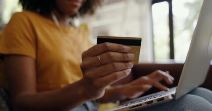 scammers-taking-advantage-of-supply-chain-issues-with-fake-websites