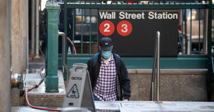 dow-plunges-900-points-on-new-covid-19-variant-fears