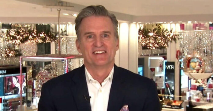 macy’s-ceo-on-staffing-shortages,-inflation-and-supply-chain-problems-this-holiday-season