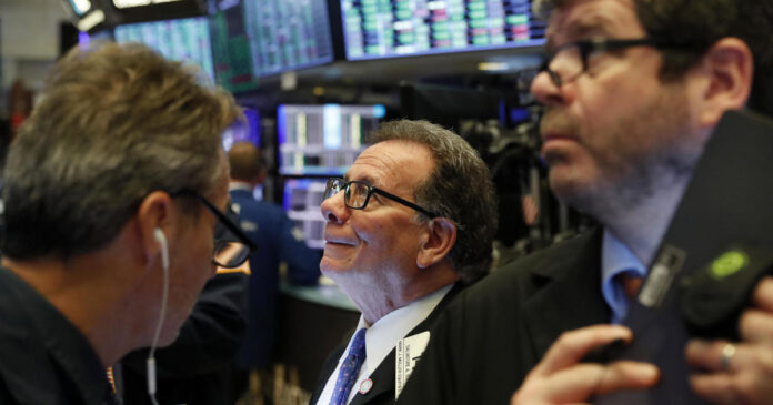 stocks-sink-after-vaccine-maker-expresses-omicron-concerns