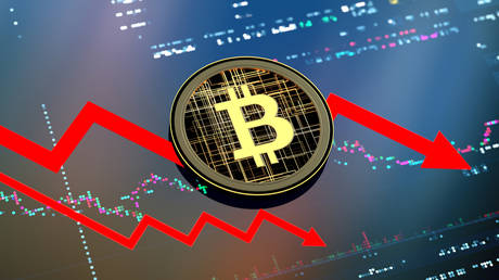 bitcoin’s-value-drops-by-nearly-$10,000-in-an-hour