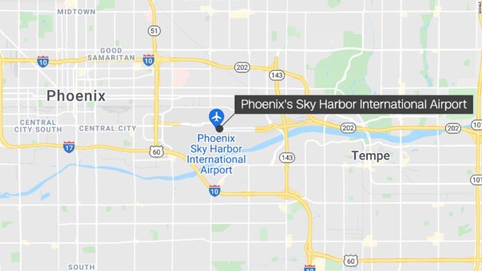a-man-jumped-out-of-taxiing-airplane-at-phoenix’s-sky-harbor-international-airport