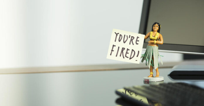 ceo-fires-900-employees-on-pre-holiday-zoom-call