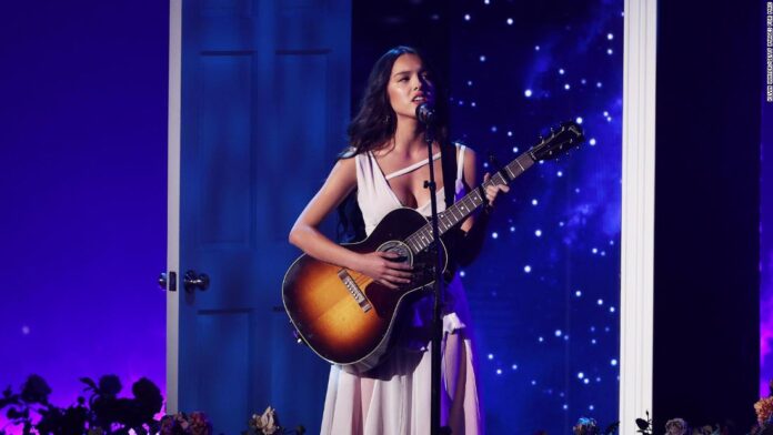 tickets-to-see-olivia-rodrigo’s-tour-are-being-resold-for-thousands