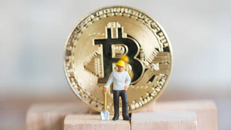analysts-share-major-crypto-predictions-for-2022 analysts-share-major-crypto-predictions-for-2022