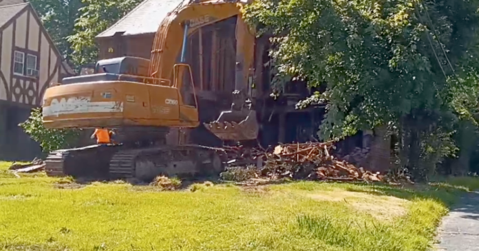 some-question-demolition-of-mayor’s-home