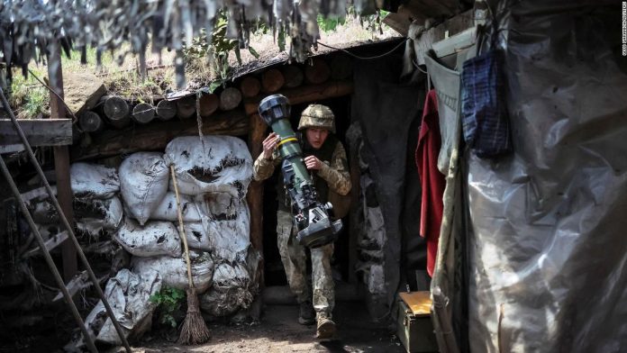 cnn-goes-to-a-city-on-the-edge-of-the-ukrainian-frontline