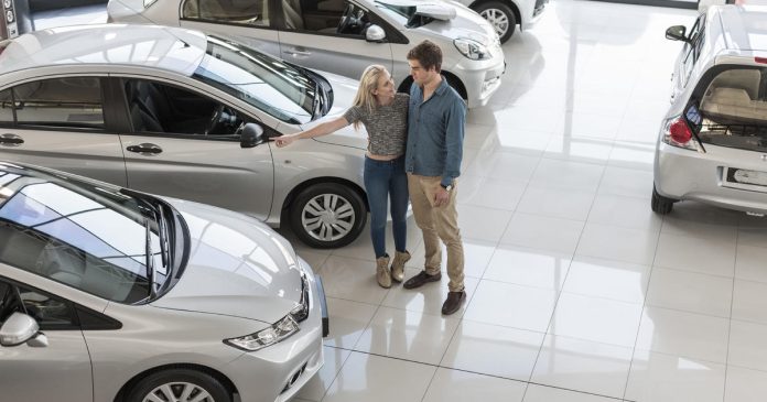 need-a-new-car?-expect-to-pay-above-sticker-price