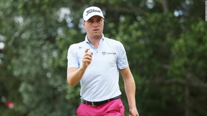 frustrated-golfer-goes-on-tirade-after-having-to-play-awkward-drain-shot-at-us-open