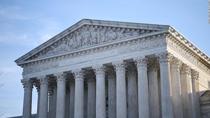 world-reacts-as-us-supreme-court-strikes-down-abortion-rights