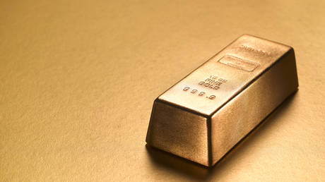 us-prohibits-russian-gold-imports us-prohibits-russian-gold-imports