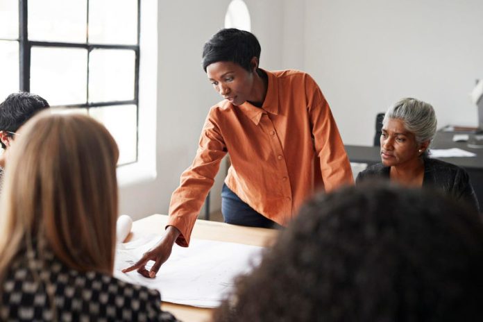 5-strategies-to-develop-other-leaders-with-your-own-leadership