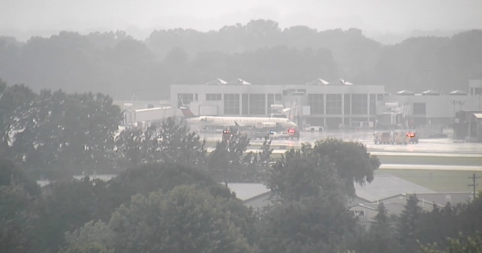 airport-emergency-landing-due-to-smoke-in-cockpit