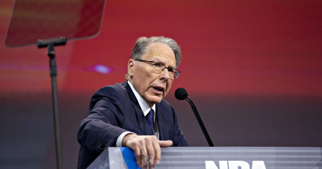 wayne-lapierre-to-resign-from-nra-ahead-of-corruption-trial