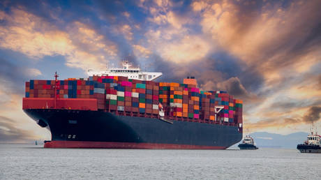 ocean-freight-rates-skyrocketing-–-wsj